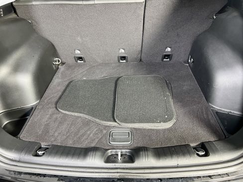 Used 2022 Jeep Compass Latitude image 24