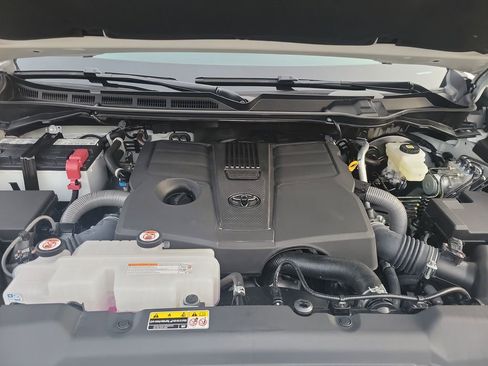 Certified 2025 Toyota Tundra Limited image 35