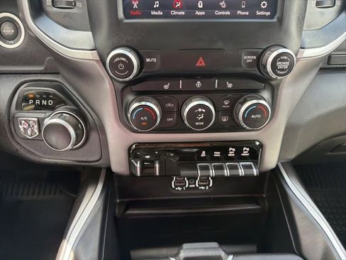 Used 2019 RAM 1500 Big Horn RWD image 15