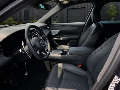 Used 2023 Maserati Grecale GT AWD/4WD image 3