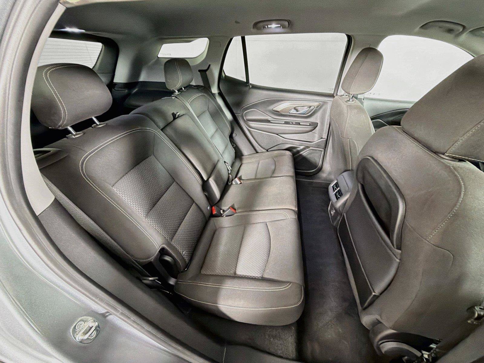 Used 2023 GMC Terrain SLE w/ Driver Convenience Package AWD/4WD image 30