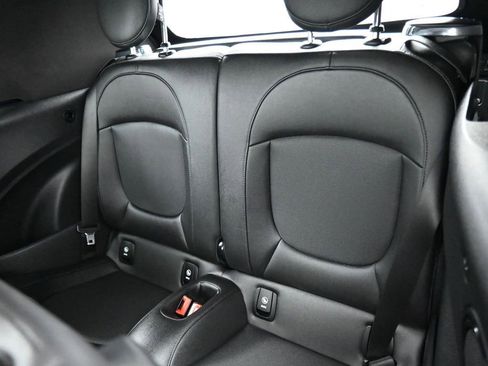 Used 2023 MINI Cooper S image 14