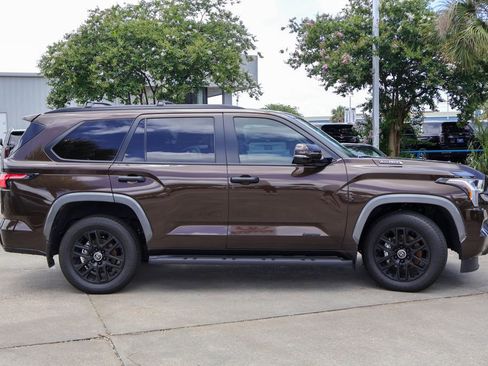 Used 2024 Toyota Sequoia Limited AWD/4WD image 23