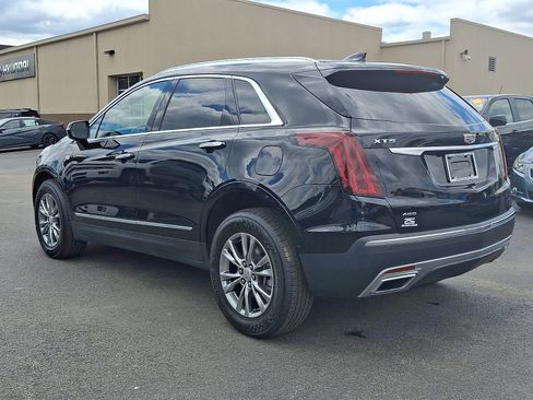 Used 2023 Cadillac XT5 Premium Luxury w/ LPO, Floor Liner Package AWD/4WD image 4