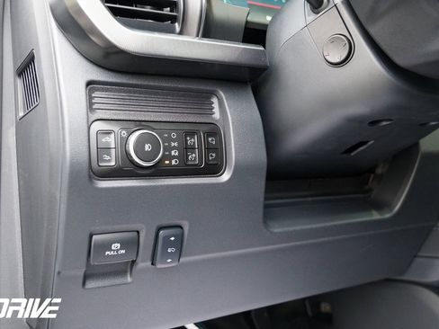 Used 2026 Ford F350 Platinum image 21