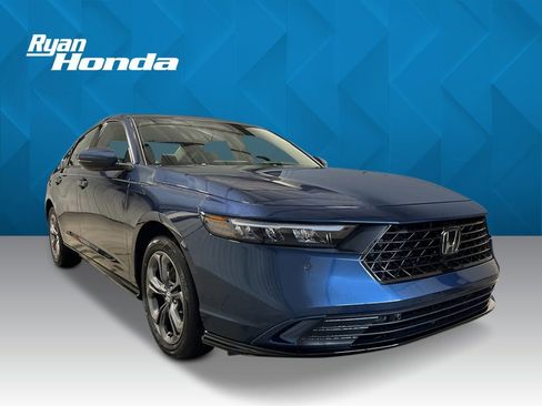 New 2026 Honda Accord EX-L image 9