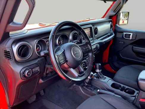 Used 2022 Jeep Wrangler Unlimited Sport AWD/4WD image 18