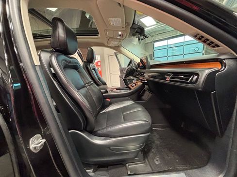 Used 2020 Lincoln Aviator Reserve w/ Equipment Group 201A image 48