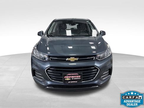 Used 2021 Chevrolet Trax LS AWD/4WD image 2