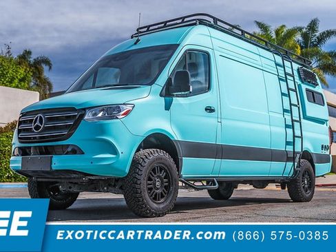 Used 2024 Mercedes-Benz Sprinter 2500 image 1