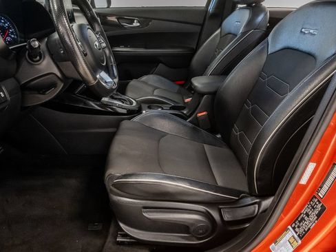 Used 2020 Kia Forte GT-Line w/ GT-Line Premium Package FWD image 13