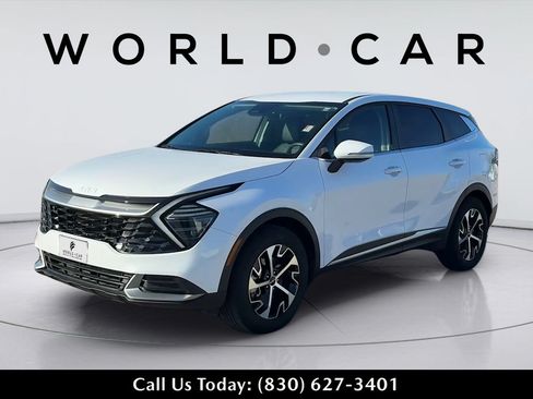 Used 2024 Kia Sportage EX FWD image 3