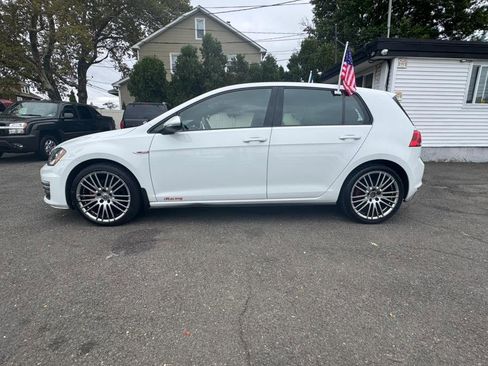 Used 2016 Volkswagen GTI S FWD image 5