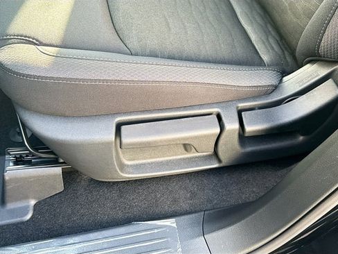 New 2025 Nissan Pathfinder S image 22