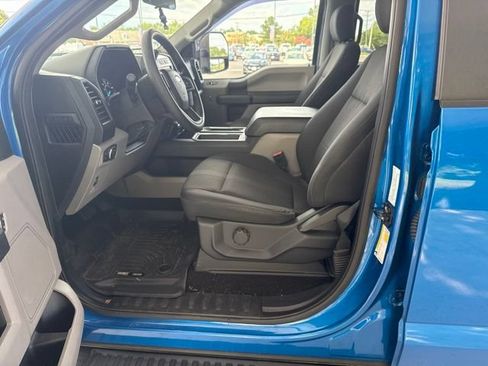 Used 2019 Ford F150 XL w/ Equipment Group 101A Mid AWD/4WD image 17