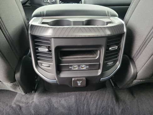 Used 2026 RAM 1500 Big Horn AWD/4WD image 10