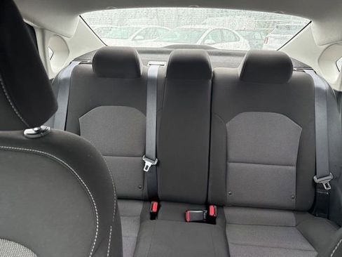 Used 2023 Kia Forte LXS image 34