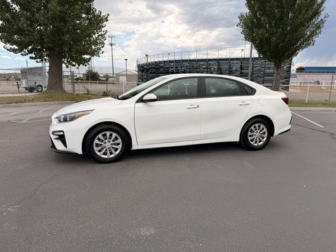 Used 2019 Kia Forte Sedan FWD image 11