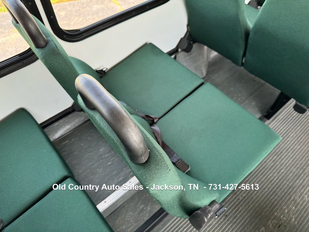 Used 2012 Ford F550 2WD Regular Cab Super Duty w/ Payload Upgrade Pkg image 51