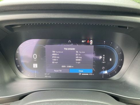 Used 2023 Volvo XC40 B5 Plus w/ Driver Assist Package AWD/4WD image 19