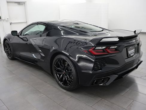 Used 2023 Chevrolet Corvette Stingray Premium Cpe w/ Z51 Performance Package image 6
