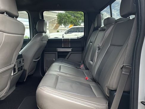 Used 2019 Ford F150 Lariat RWD image 12