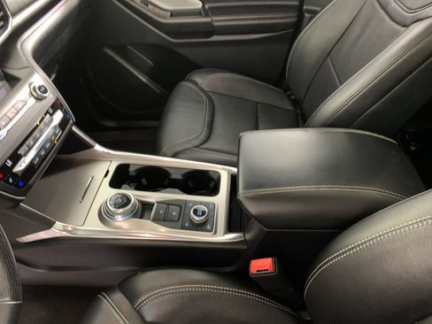 Used 2020 Ford Explorer ST w/ ST High-Performance Pack AWD/4WD image 30