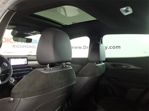 Used 2024 Alfa Romeo Tonale Veloce w/ Active Assist Package image 18