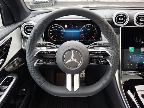 New 2026 Mercedes-Benz GLC 300 4MATIC image 17