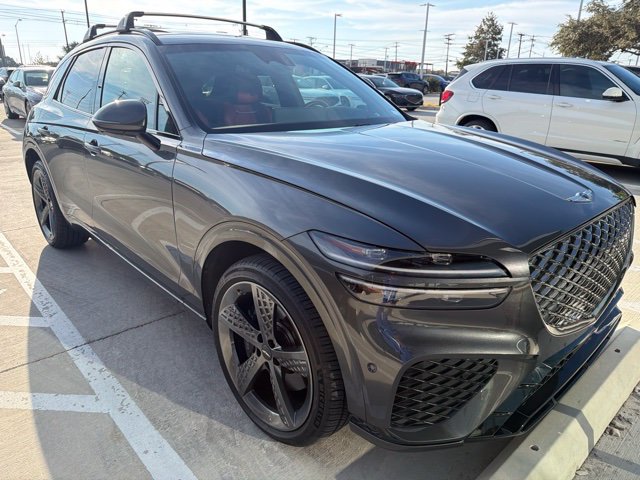 Used 2024 Genesis GV70 3.5T Sport w/ Sport Prestige Package AWD/4WD image 2