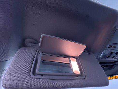 Used 2019 Honda Accord Touring image 34