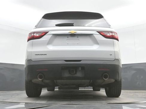 Used 2018 Chevrolet Traverse LT w/ LPO, Floor Liner Package FWD image 32