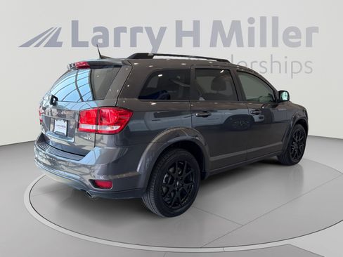 Used 2019 Dodge Journey GT w/ Nav & Sun Group AWD/4WD image 5