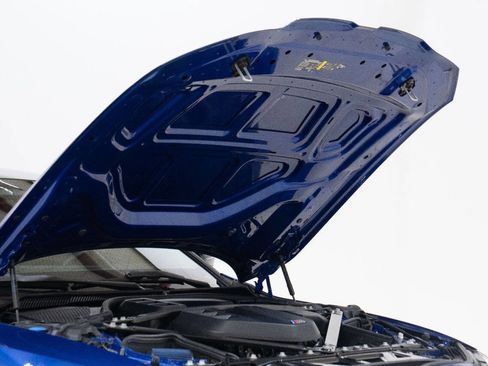 Used 2025 BMW M4 Competition image 84