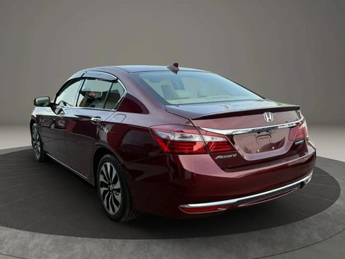 Used 2017 Honda Accord EX-L image 6