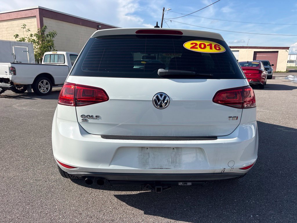 Used 2016 Volkswagen Golf SE FWD image 4