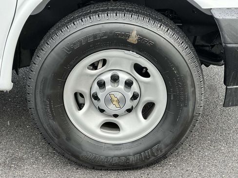 New 2025 Chevrolet Express 2500 w/ Driver Convenience Package RWD image 18