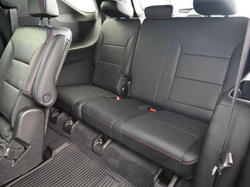 Used 2024 Chevrolet Traverse Z71 w/ LPO, Floor Liner Package image 30