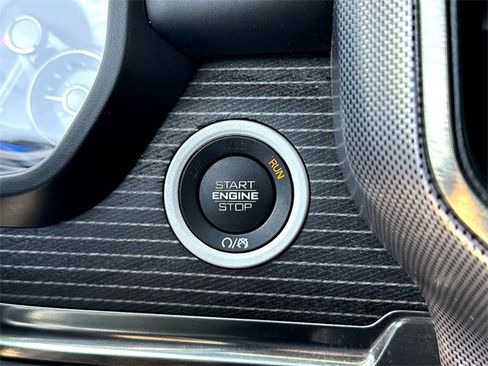 Used 2020 RAM 1500 Limited image 16