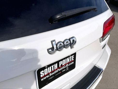 Used 2019 Jeep Grand Cherokee Overland image 30