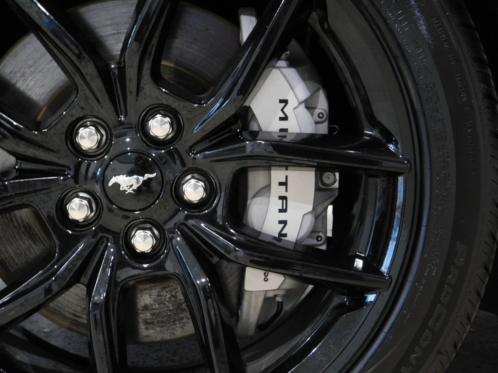 Used 2025 Ford Mustang GT Premium RWD image 31