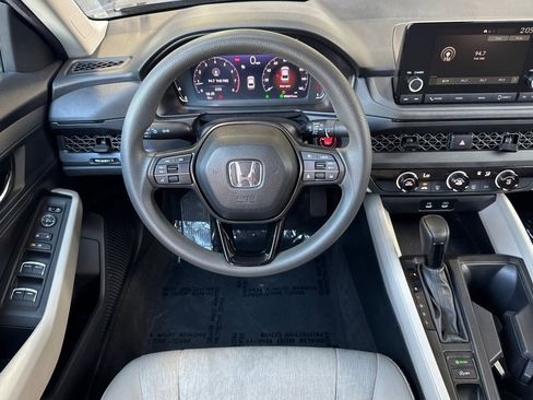 Used 2023 Honda Accord LX image 13