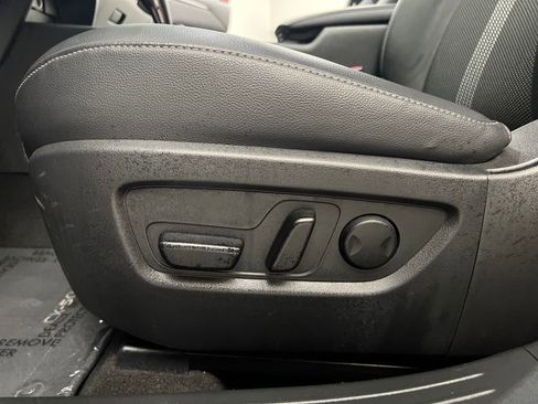 Used 2024 MAZDA CX-50 AWD 2.5 S w/ Preferred Package image 10