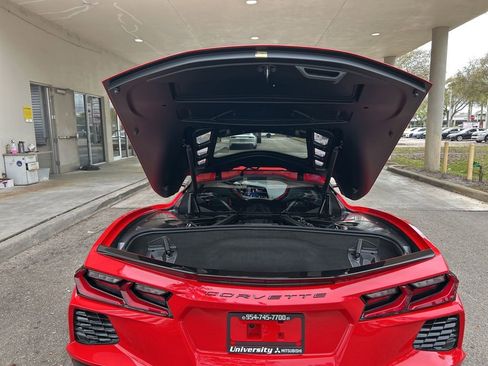 Used 2026 Chevrolet Corvette Stingray Coupe w/ 1LT RWD image 25