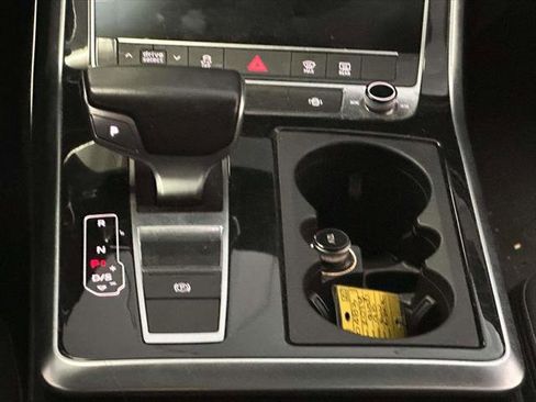 Used 2019 Audi Q8 Premium w/ Convenience Package image 16