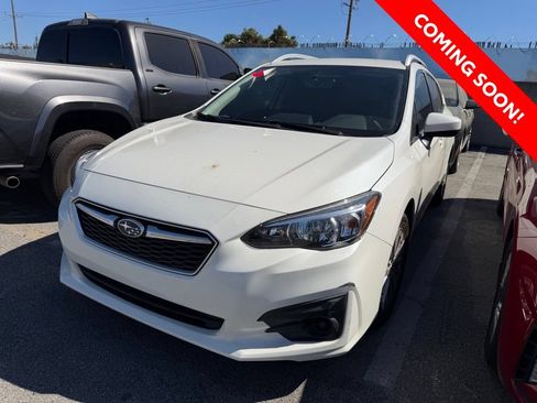 Used 2018 Subaru Impreza 2.0i Premium AWD/4WD image 2