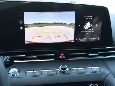 Used 2024 Hyundai Elantra SEL w/ Convenience Package image 27