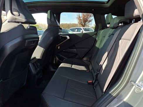 Certified 2025 BMW X3 xDrive30i w/ Convenience Package image 10