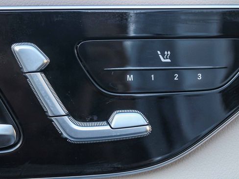 Certified 2025 Mercedes-Benz GLC 300 4MATIC image 21