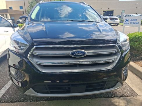 Used 2019 Ford Escape Titanium FWD image 9